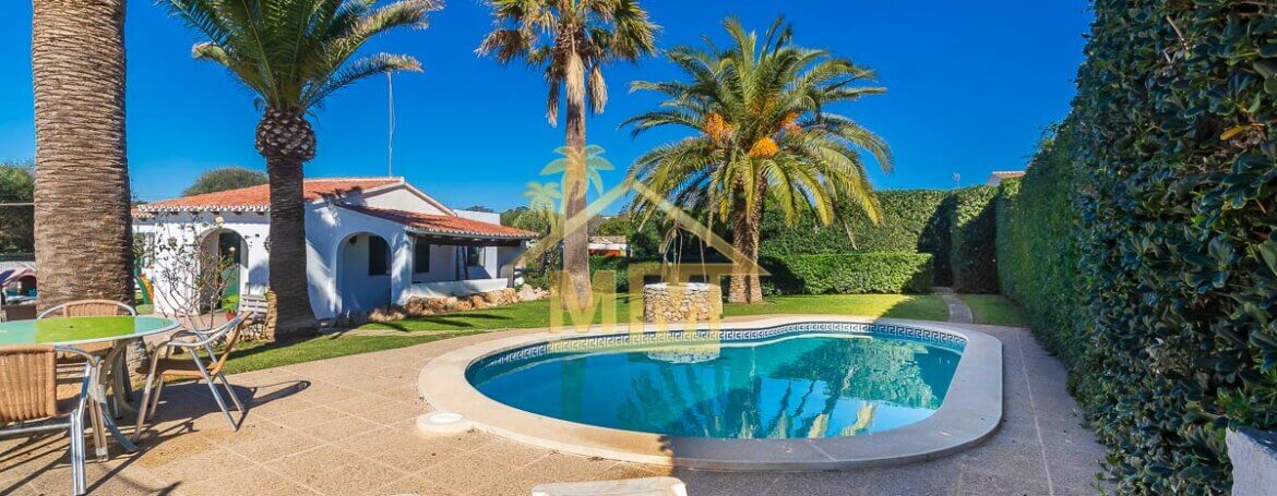 Villa for sale in San Luis Menorca