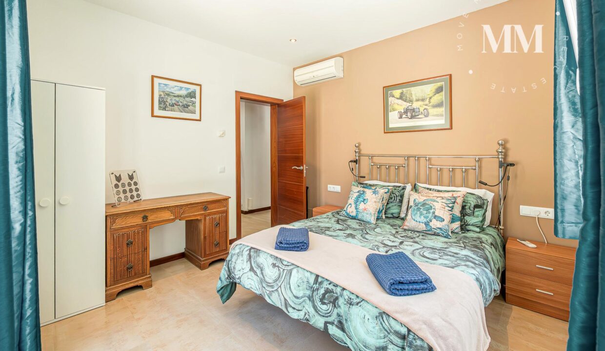 CHALET EN SON PARC 043