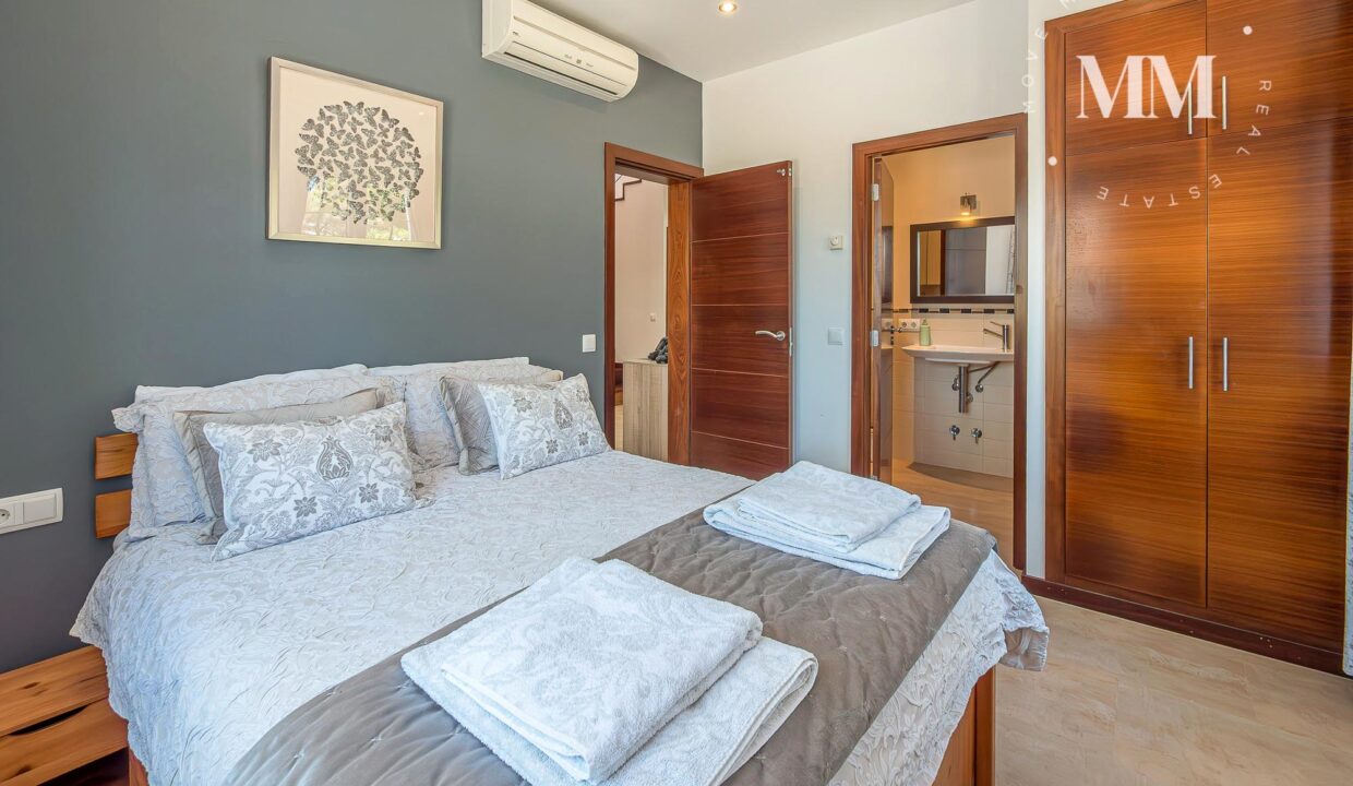 CHALET EN SON PARC 045