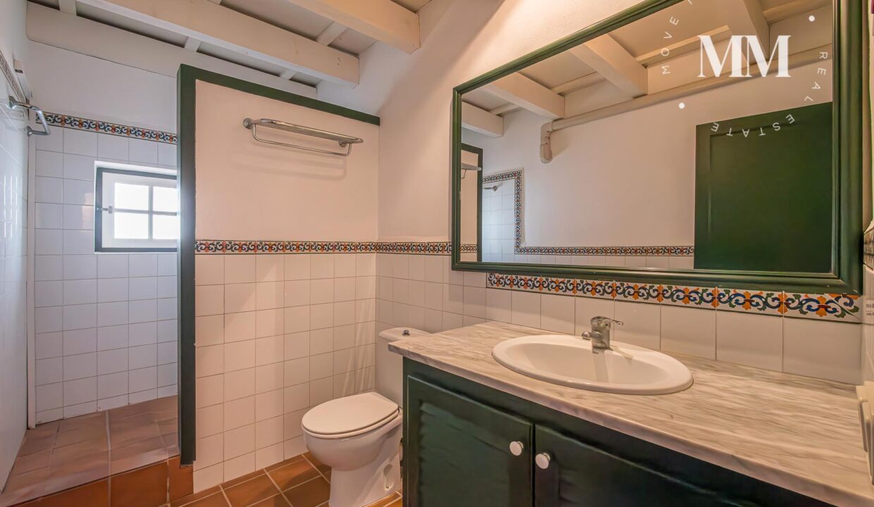 CHALET ADOSADO ES CANUTELLS 034