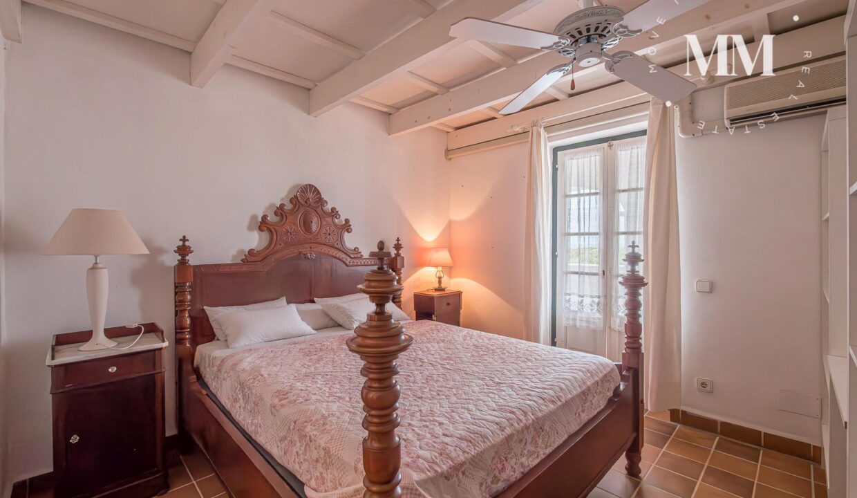 CHALET ADOSADO ES CANUTELLS 046