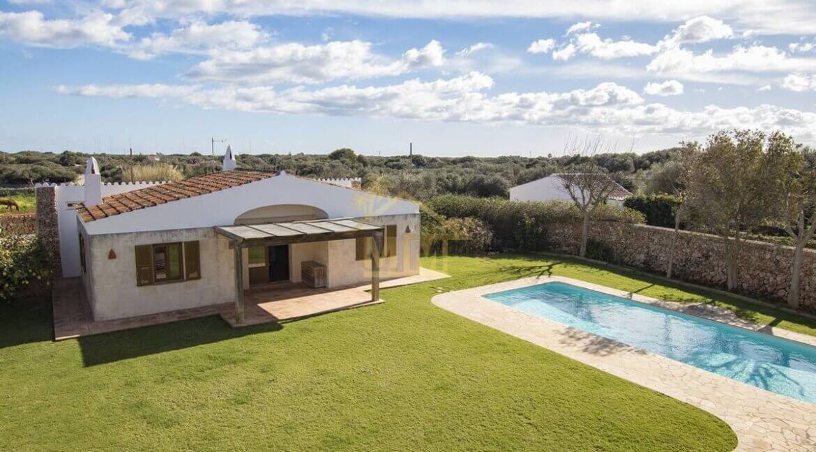 Country House for sale in Trebaluger Menorca