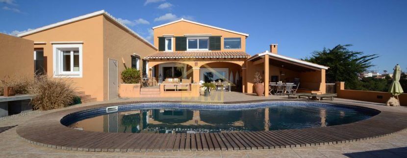 Villa for sale in Cala Llonga Mahon Menorca