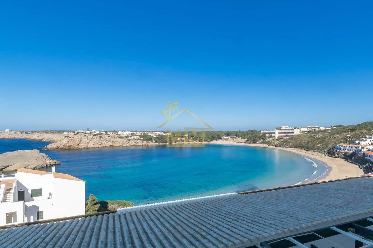 Arenal d’en Castell| Dúplex vistas al mar y piscina comunitaria