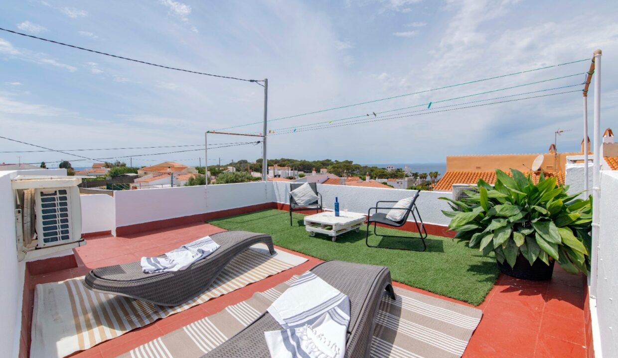 5db27076-8512-45d1-a78b-df38afaebdff