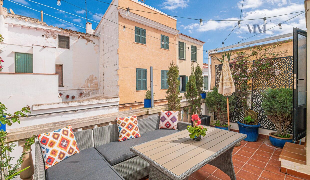 CASA EN MAHON 043