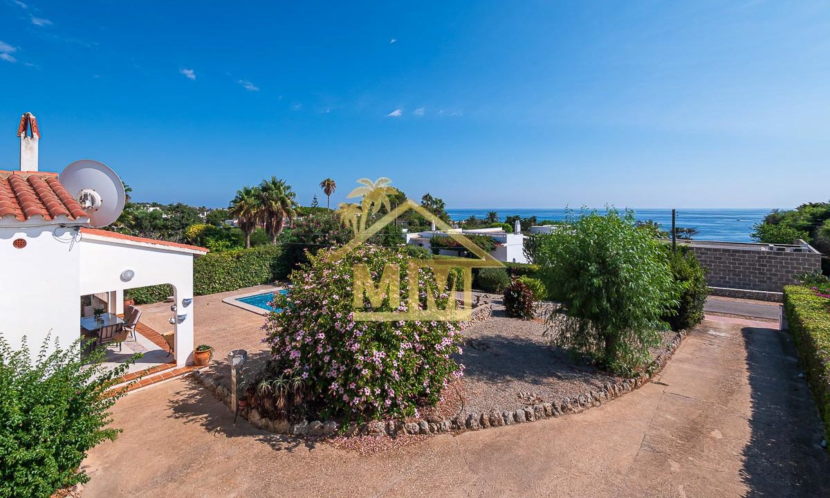 Vila for sale in Binisafua Menorca