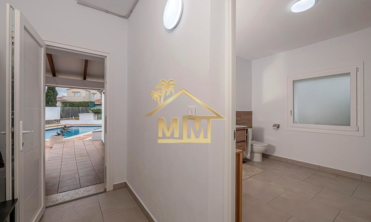 Villa for sale in Binixica Mahón Menorca