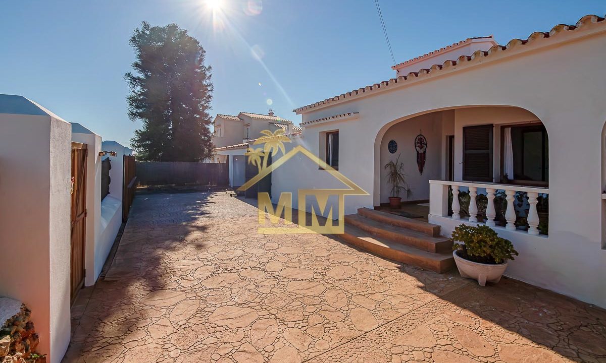 Villa for sale in Binixica Mahón