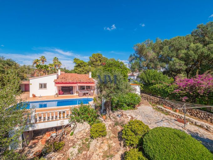 Villa for sale in Binixica Menorca