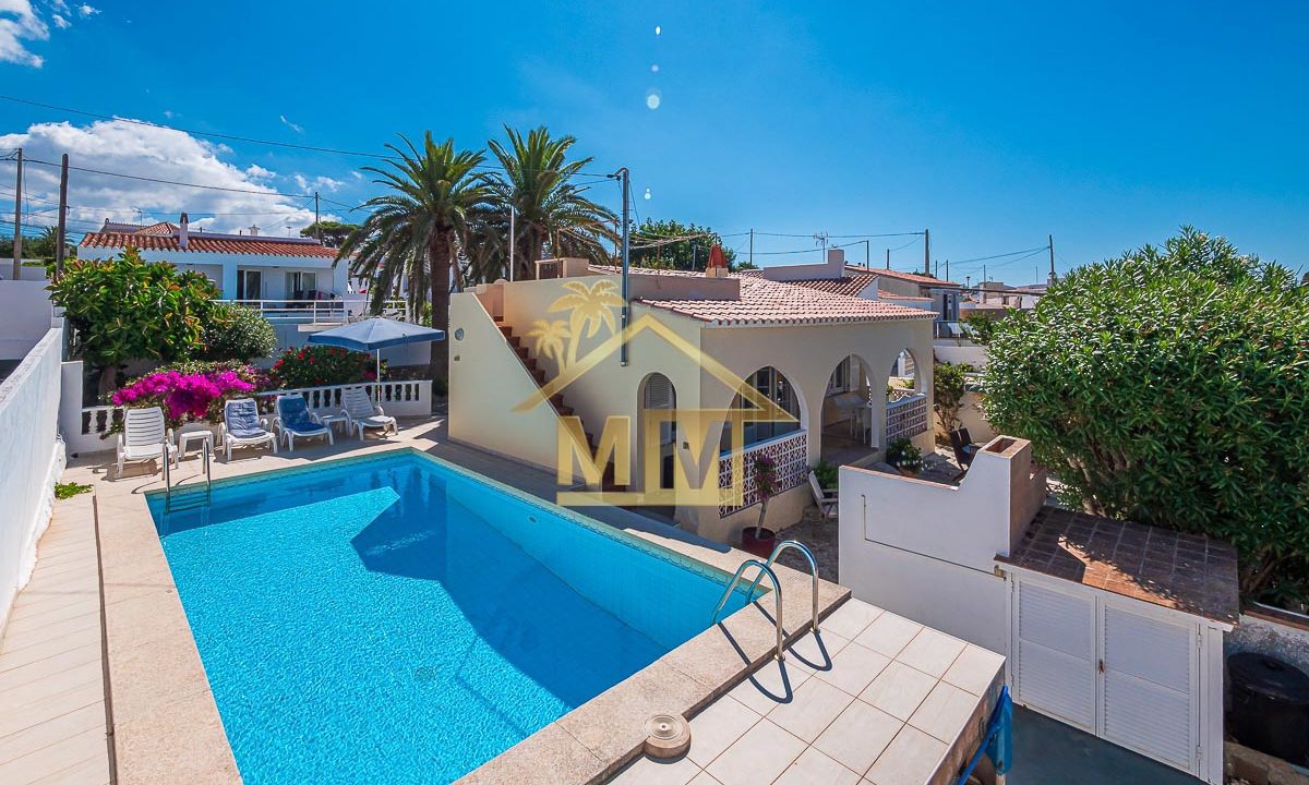 Villa for sale in Calan Porter Menorca