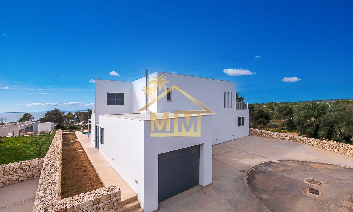 Villa for sale in Santo Tomas Menorca