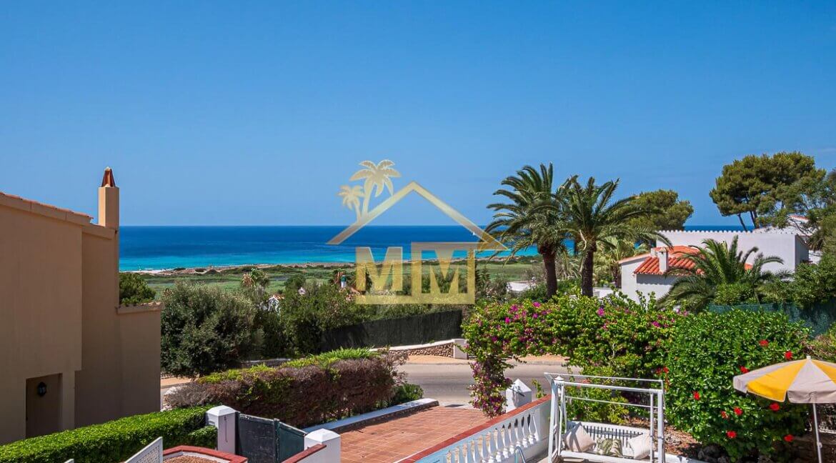 properties for sale menorca with views