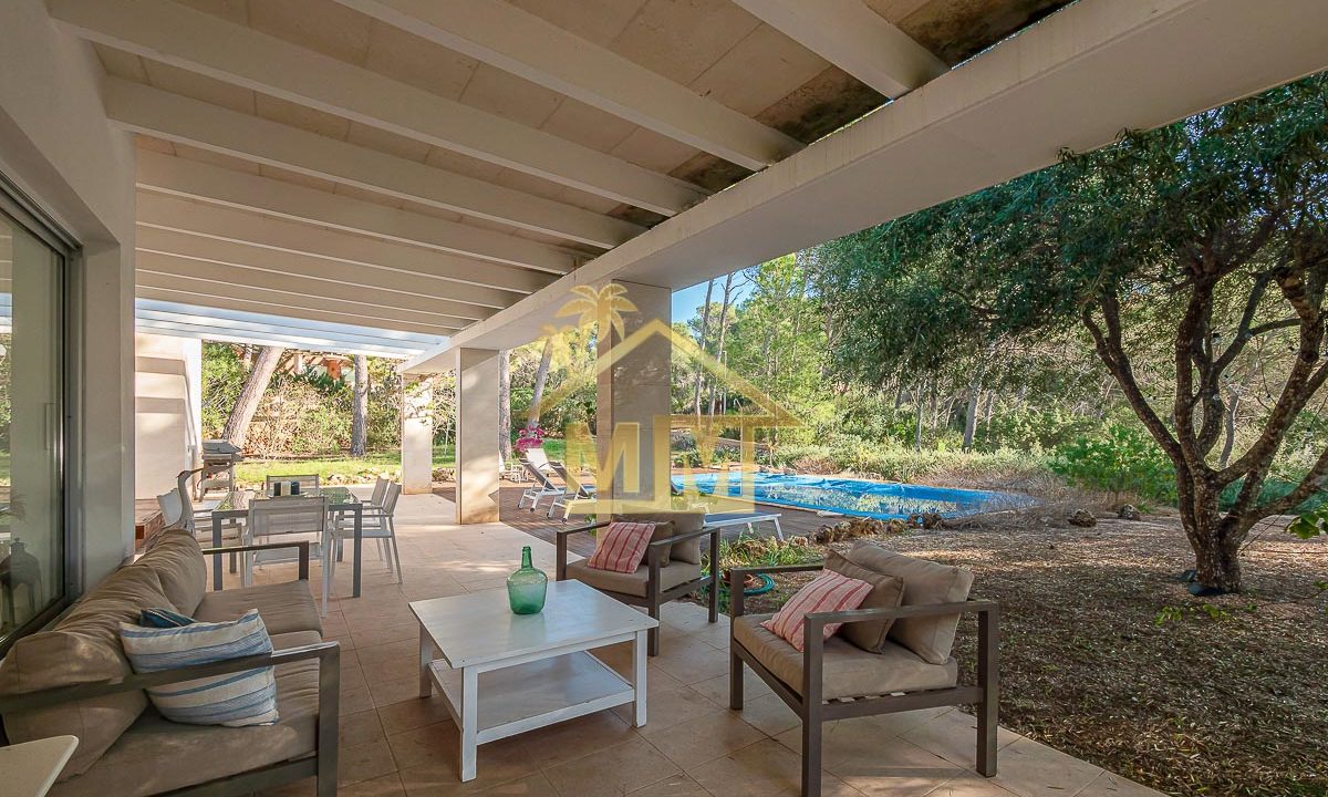 Villa for sale in Son Parc, Menorca
