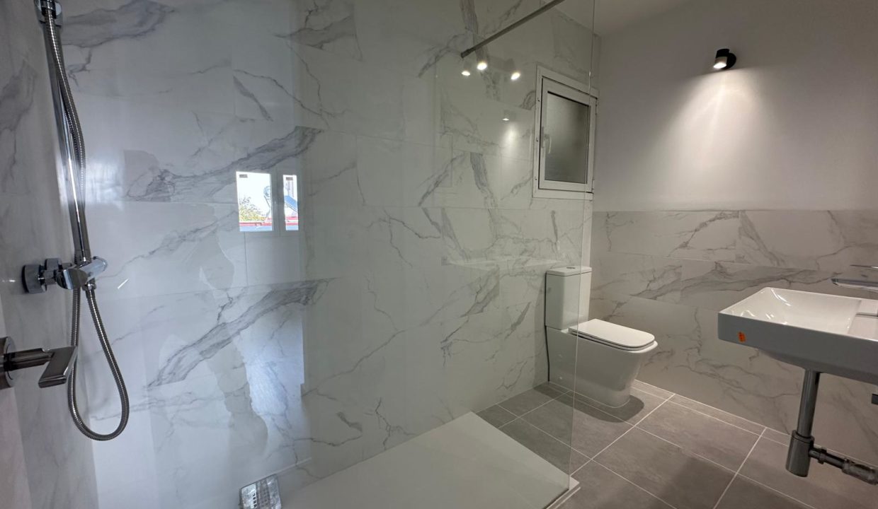 PHOTO-2025-10-16-12-17-10 (2)