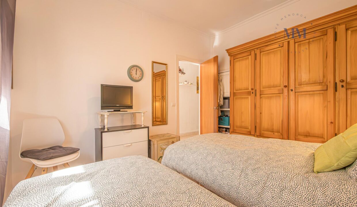 PLANTA BAJA EN ES CASTELL 005