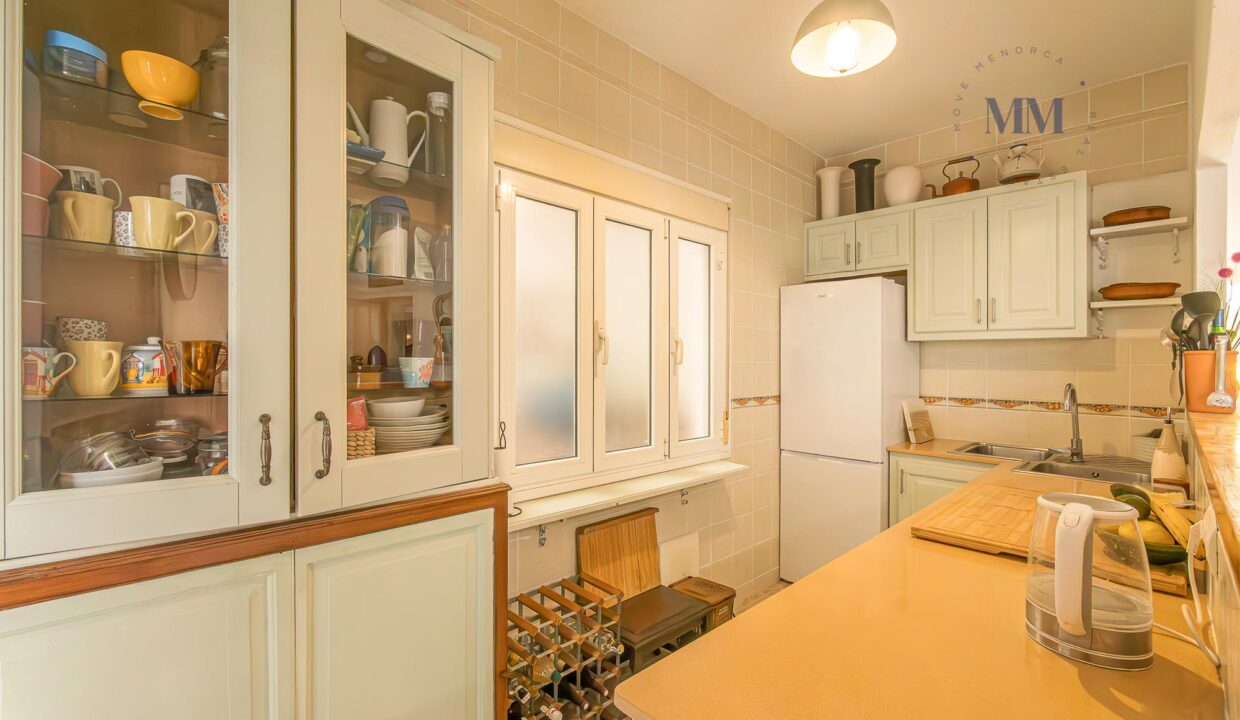 PLANTA BAJA EN ES CASTELL 012