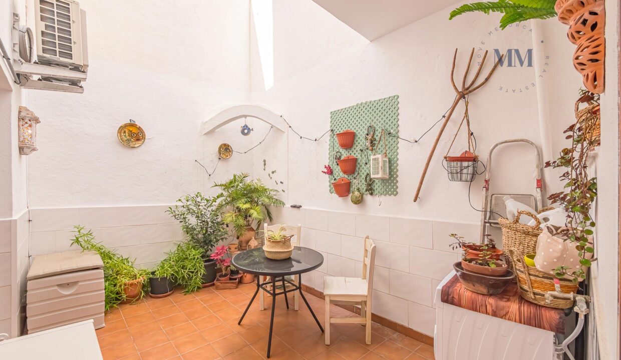 PLANTA BAJA EN ES CASTELL 023