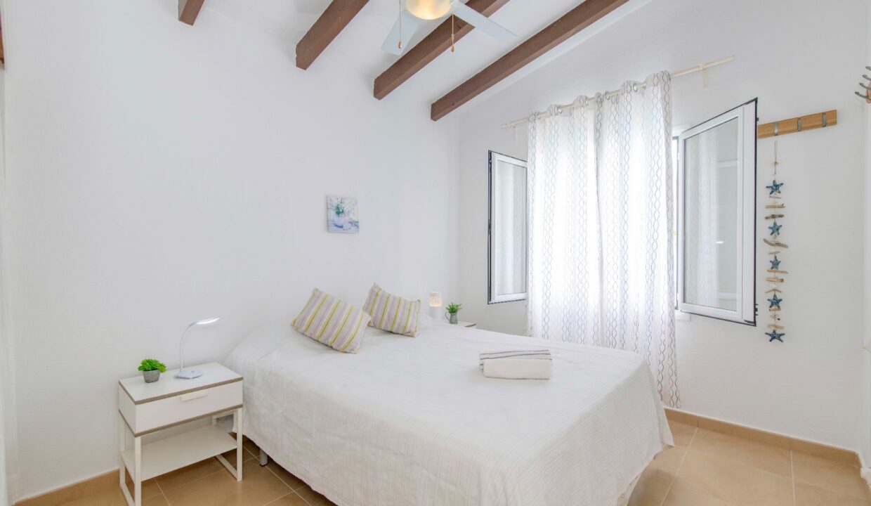 f4c3ee1c-e1a9-4447-b2b8-60e04f1908bc