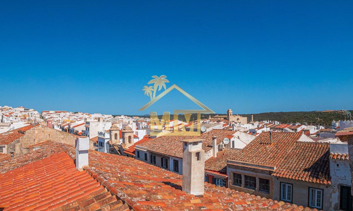 CASA EN MAHON 040