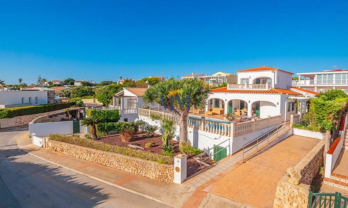Villa for sale in Mahón Menorca
