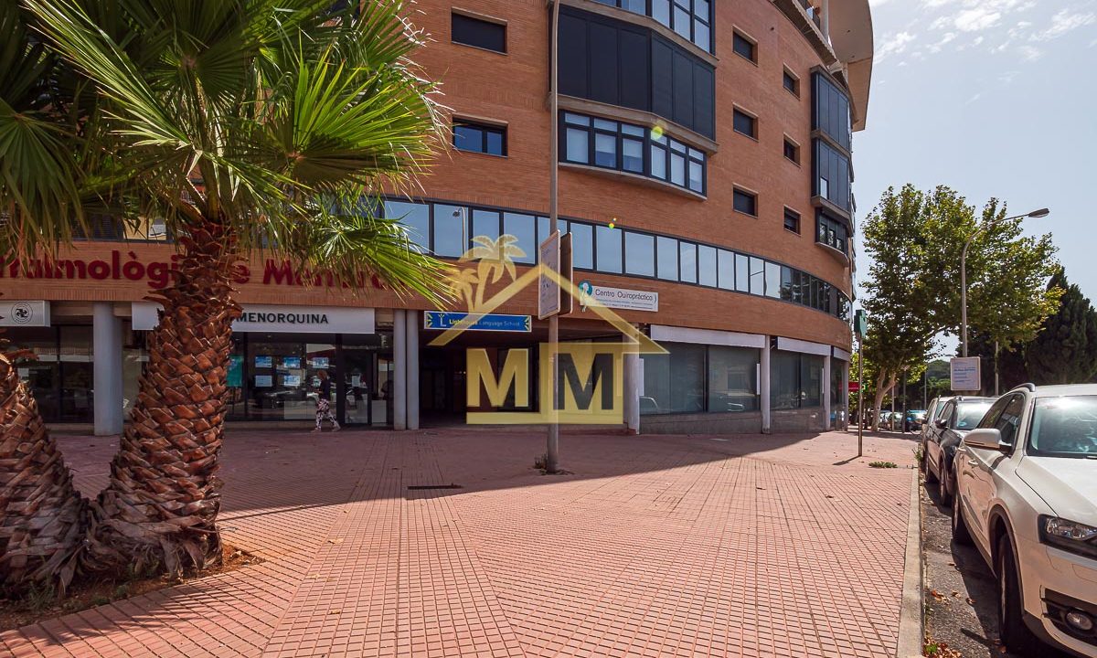 PISO EN MAHON 040